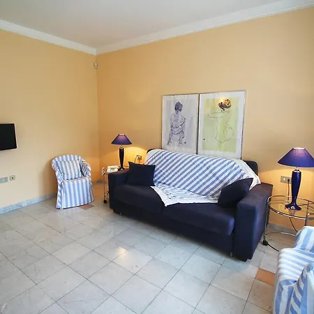 Apartament Locazione Turistica Lago Di Lugano.1 *